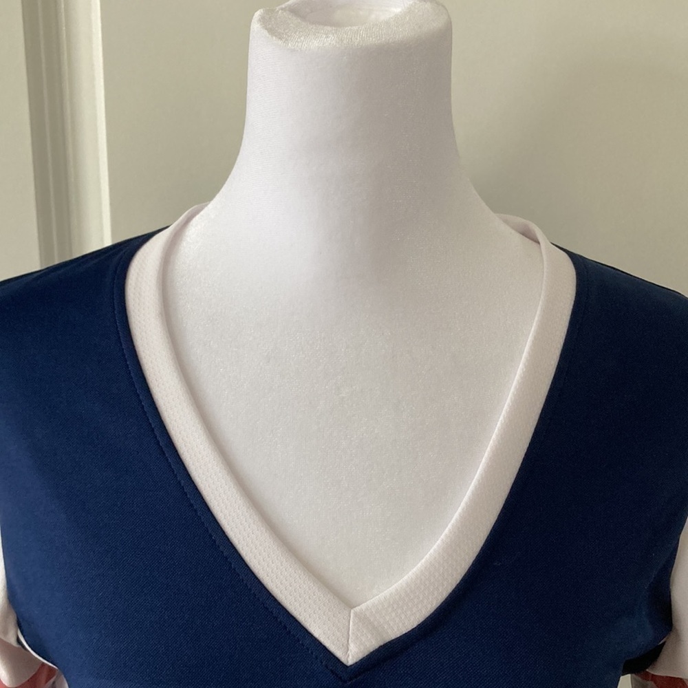 Cleveland Indians small deep v-neck top short sleeves - Picture 5 of 14